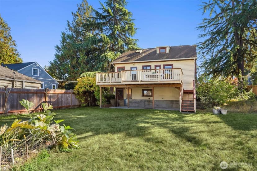 Property photo for 1222 Ne 100th Street, Seattle photo 35