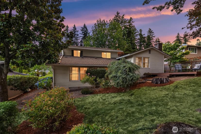 Property photo for 15003 Ne 10th Place, Bellevue photo 25