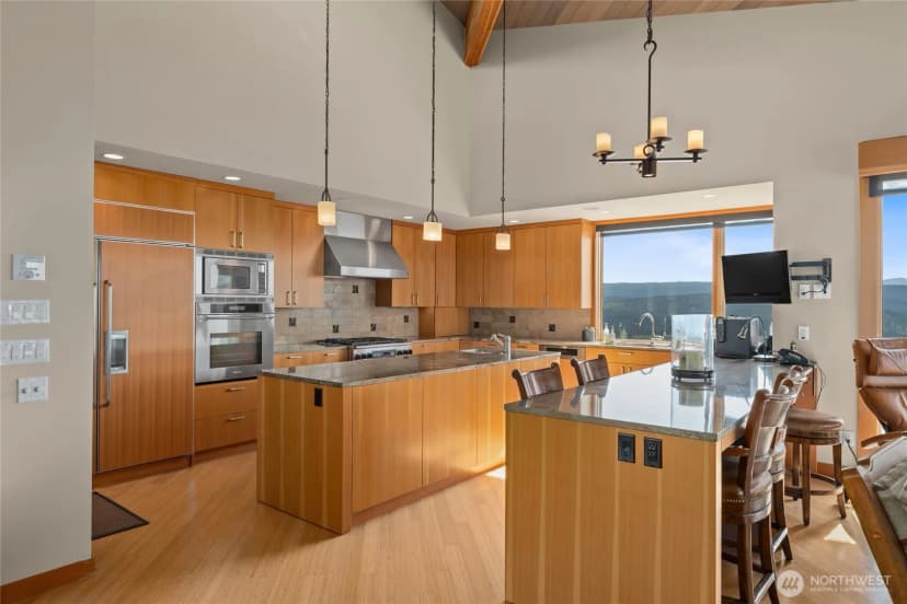 Property photo for 3653 Hart Road, Cle Elum photo 6