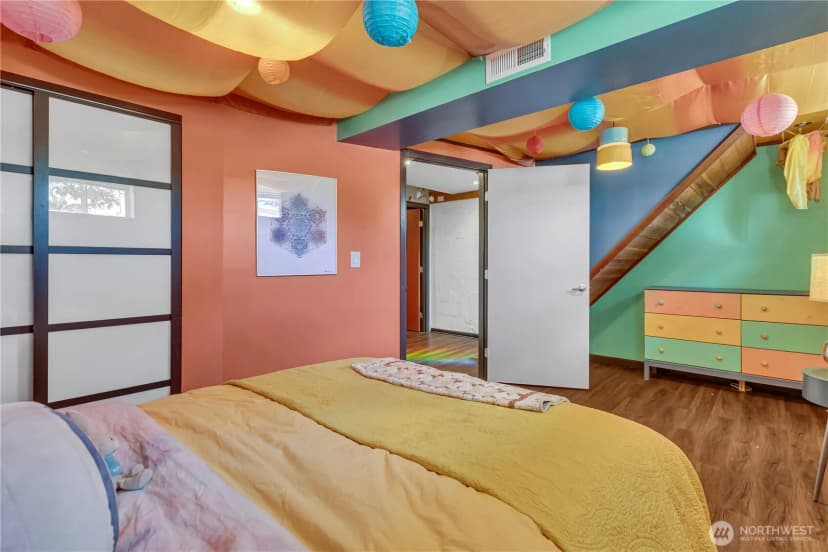 Property photo for 9712 57th Avenue S, Seattle photo 16
