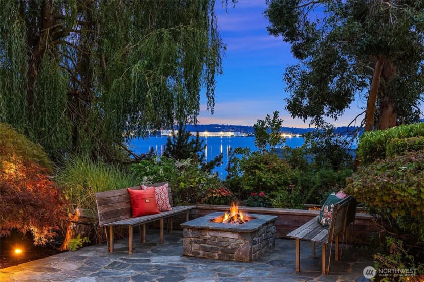 Property photo for 8493 W Mercer Way, Mercer Island photo 31
