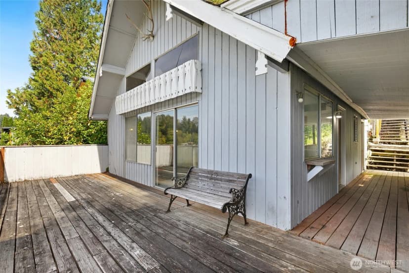 Property photo for 39304 Ski Park Road E, Eatonville photo 20