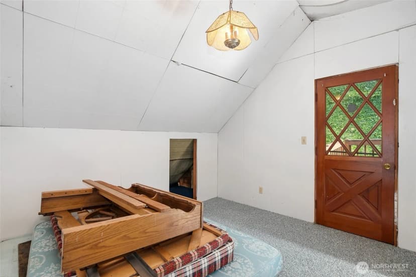 Property photo for 39304 Ski Park Road E, Eatonville photo 17
