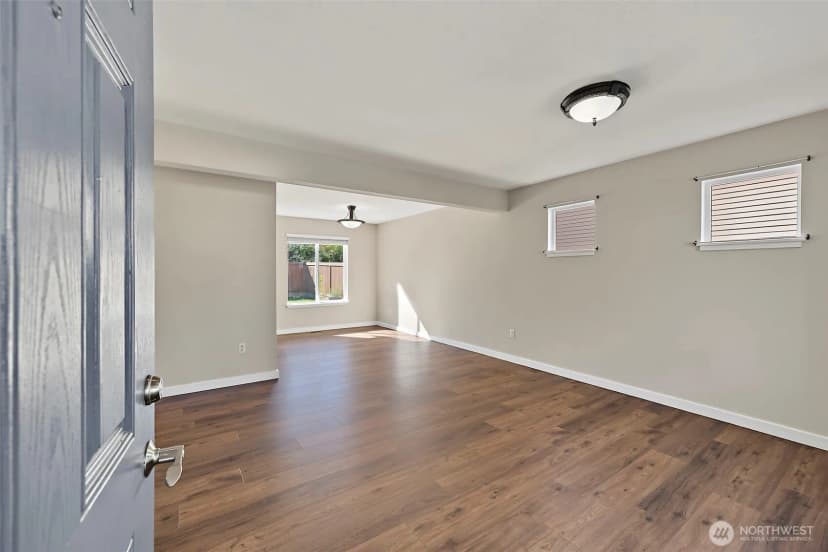Property photo for 5137 S 303rd Place, Auburn photo 3