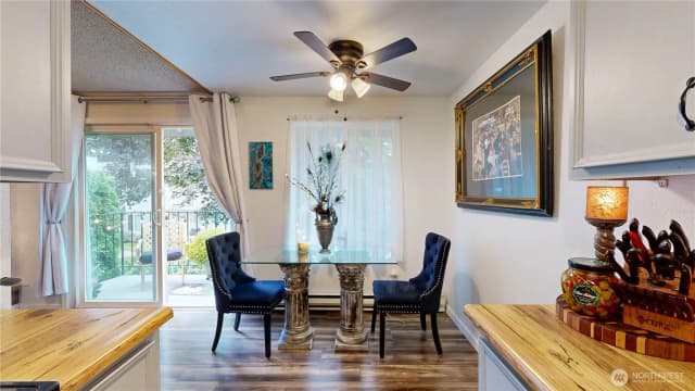 Property photo for 1840 Central Place S #b18, Kent photo 5