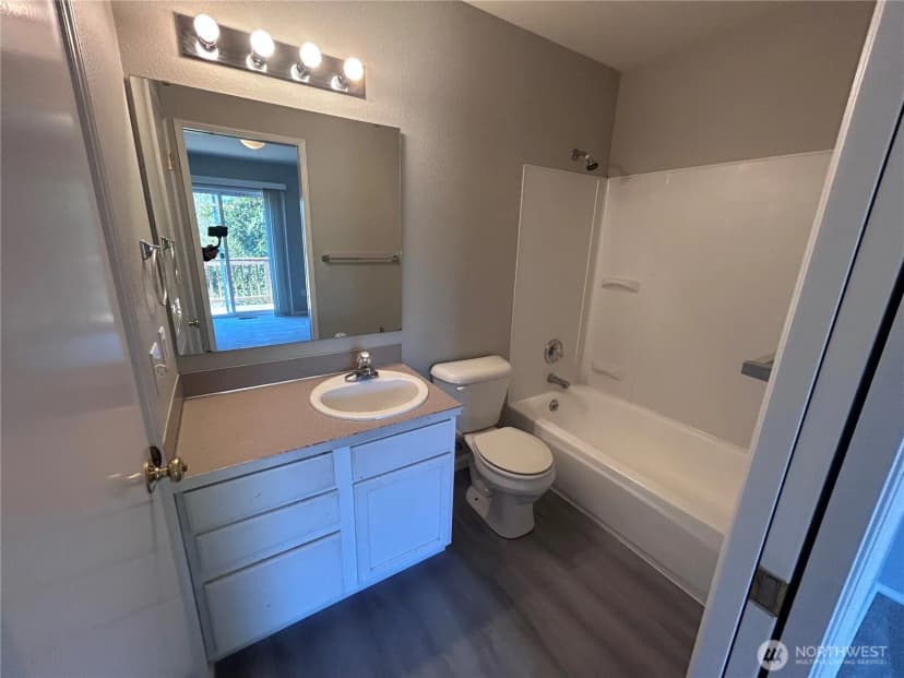 Property photo for 8830 2nd Avenue S, Seattle photo 13