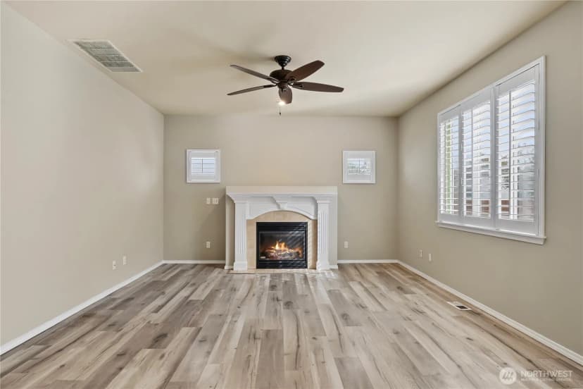Property photo for 18009 36th Avenue E, Tacoma photo 16