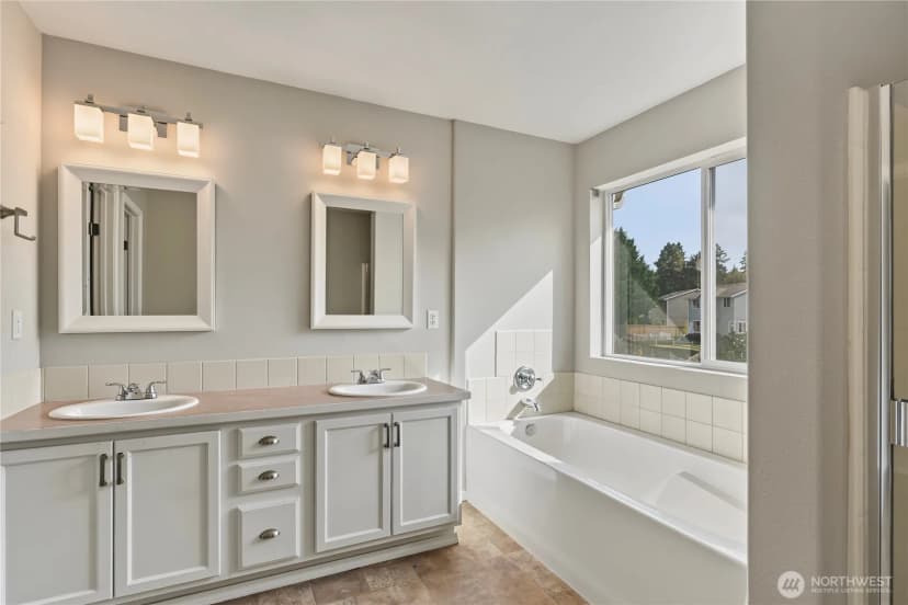 Property photo for 18009 36th Avenue E, Tacoma photo 22