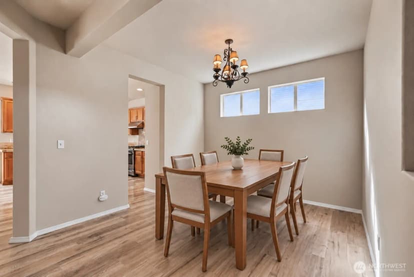 Property photo for 18009 36th Avenue E, Tacoma photo 8