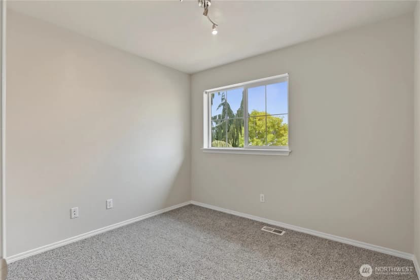 Property photo for 18009 36th Avenue E, Tacoma photo 25