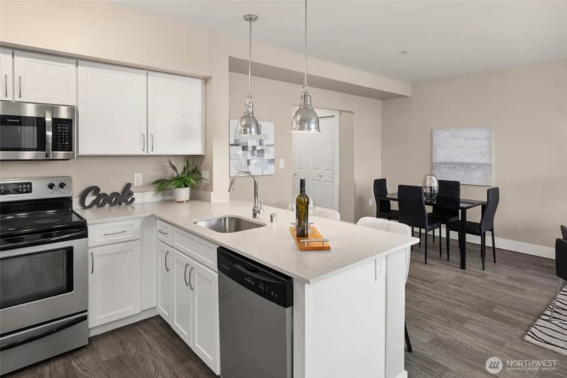 Property photo for 11415 Slater Avenue Ne #403, Kirkland photo 11