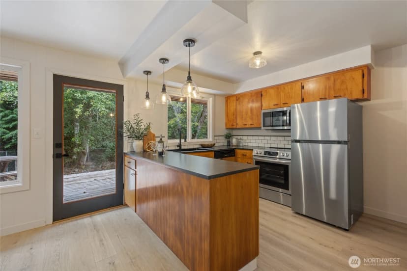 Property photo for 811 Hyak Way, Fox Island photo 12