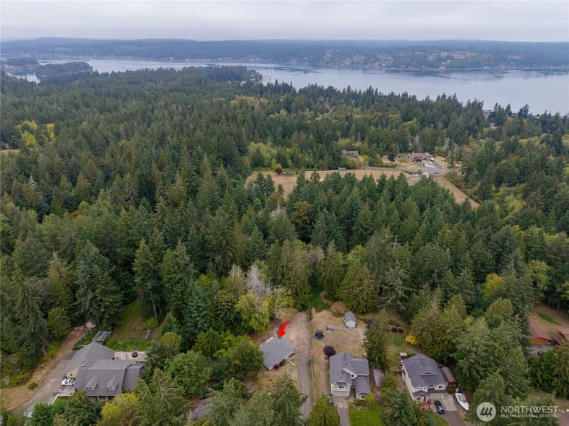 Property photo for 811 Hyak Way, Fox Island photo 37