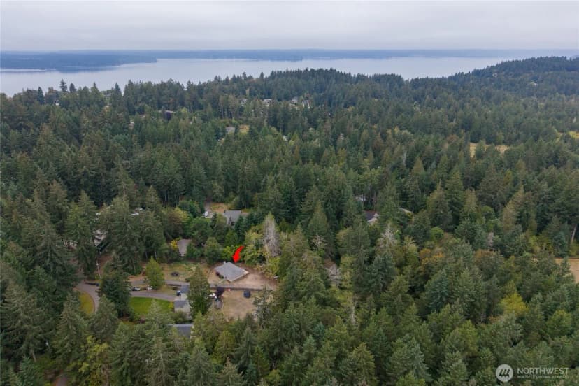 Property photo for 811 Hyak Way, Fox Island photo 35