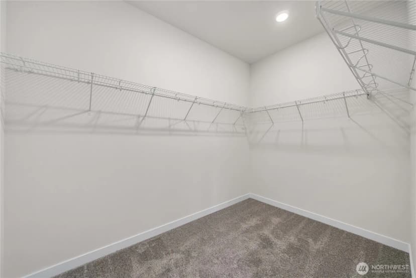 Property photo for 4273 Aberdeen Way Ne, Renton photo 30
