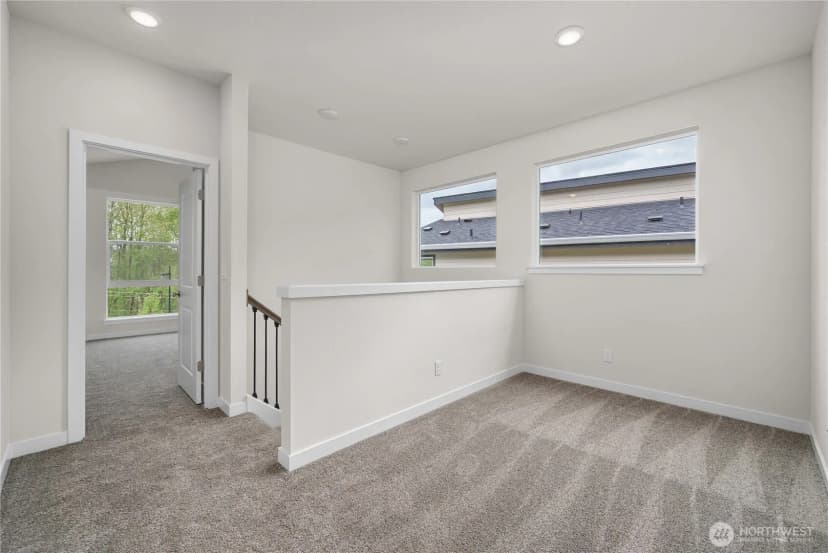 Property photo for 4273 Aberdeen Way Ne, Renton photo 14