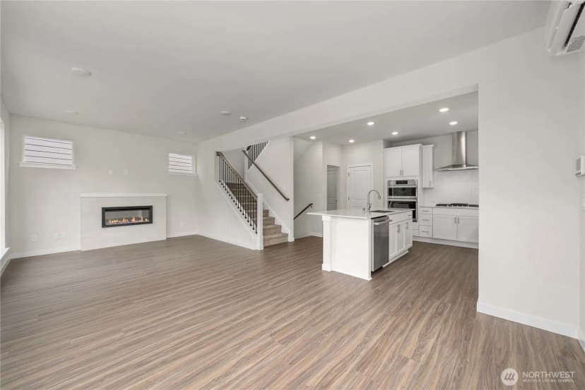 Property photo for 4273 Aberdeen Way Ne, Renton photo 31