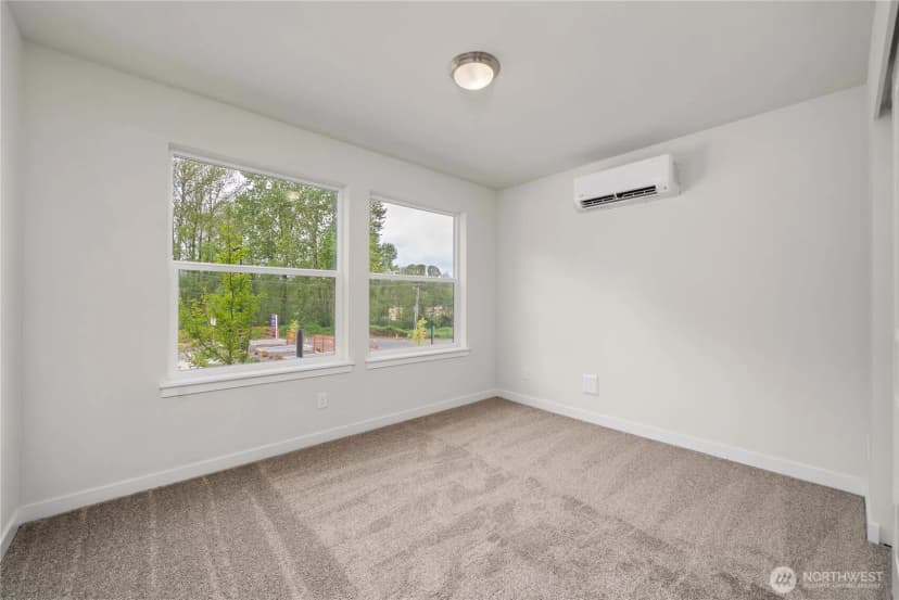 Property photo for 4273 Aberdeen Way Ne, Renton photo 24