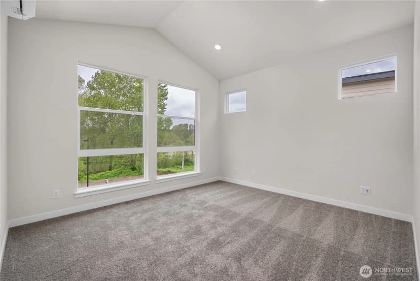 Property photo for 4273 Aberdeen Way Ne, Renton photo 27
