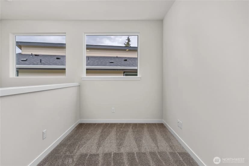Property photo for 4273 Aberdeen Way Ne, Renton photo 18