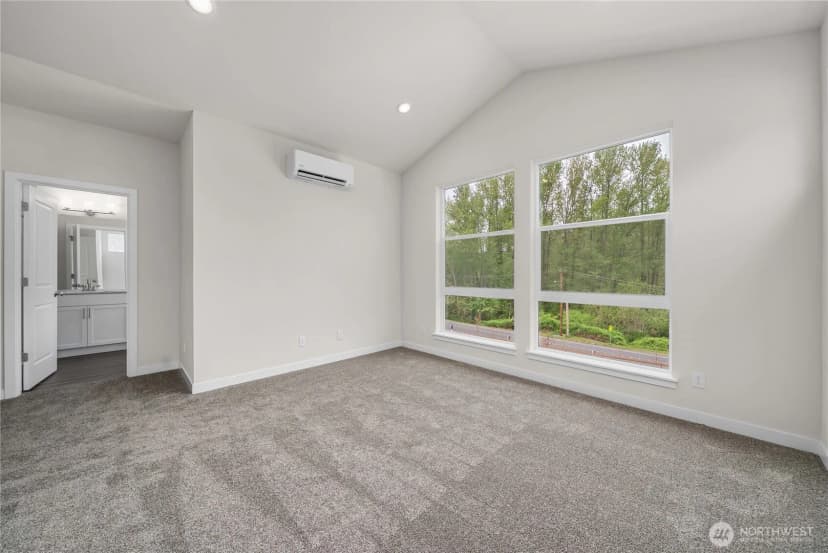 Property photo for 4273 Aberdeen Way Ne, Renton photo 19