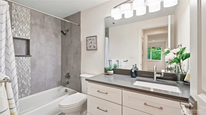 Property photo for 220 Ne Dogwood Street #b301, Issaquah photo 22