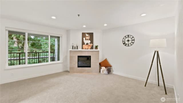 Property photo for 220 Ne Dogwood Street #b301, Issaquah photo 5
