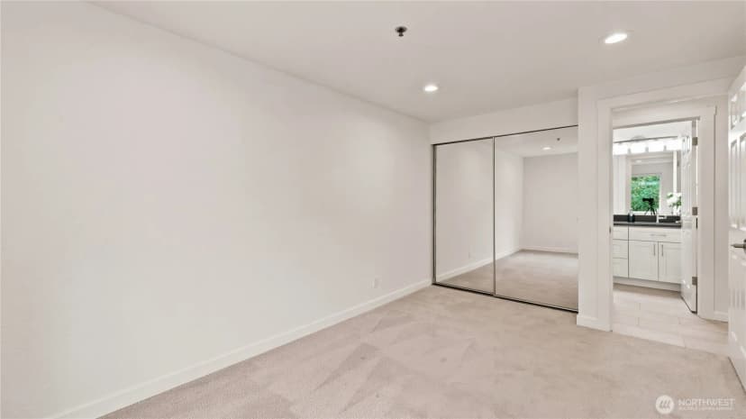 Property photo for 220 Ne Dogwood Street #b301, Issaquah photo 19