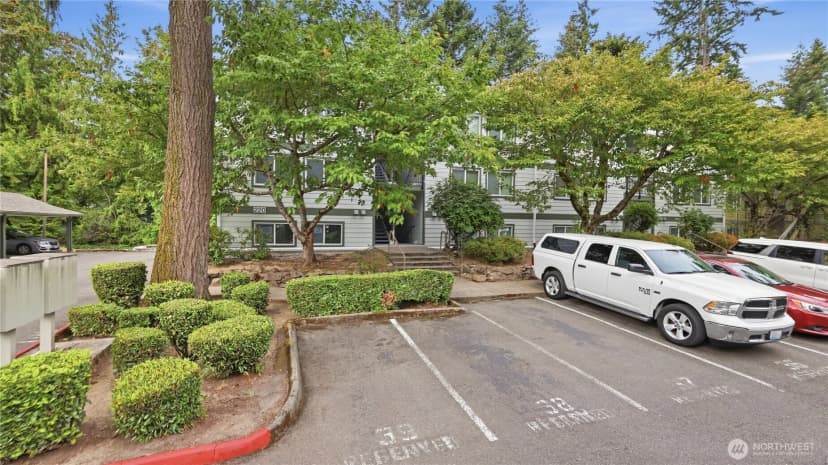 Property photo for 220 Ne Dogwood Street #b301, Issaquah photo 24