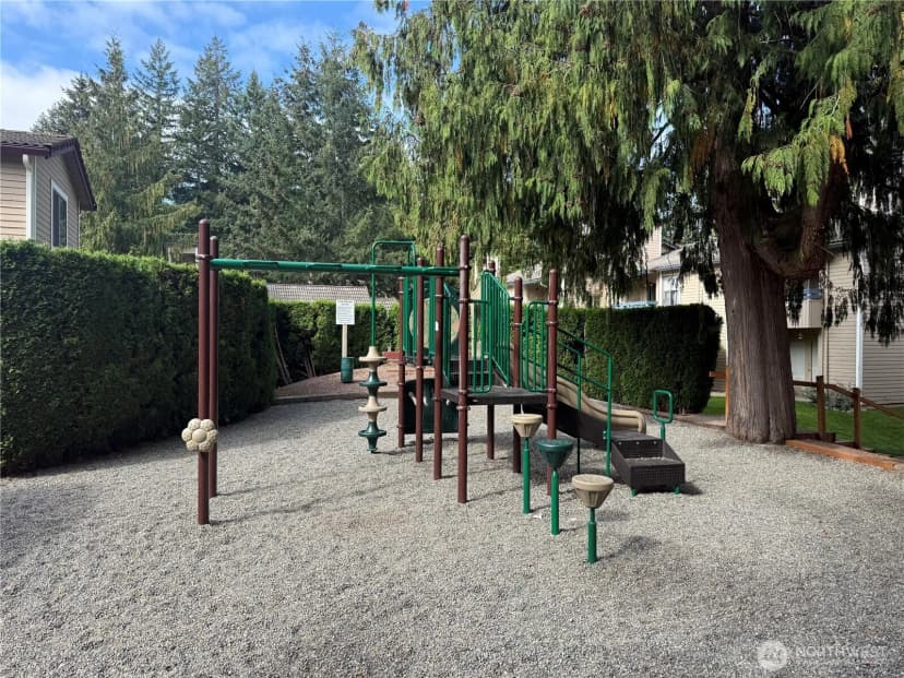 Property photo for 17535 150th Court Se #n-11, Renton photo 29