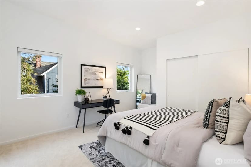 Property photo for 2825 22nd Avenue W, Seattle photo 19