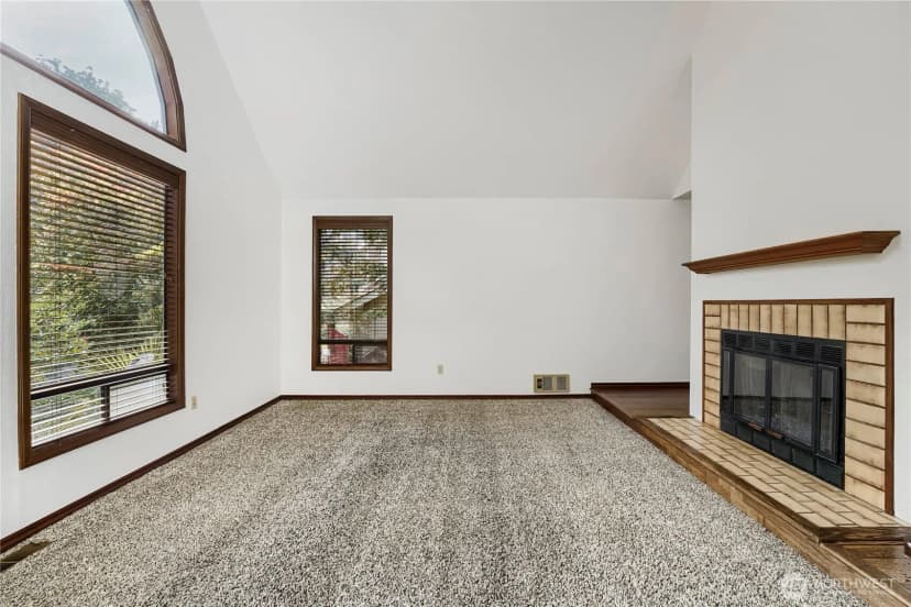 Property photo for 11912 Se 211th Place, Kent photo 7