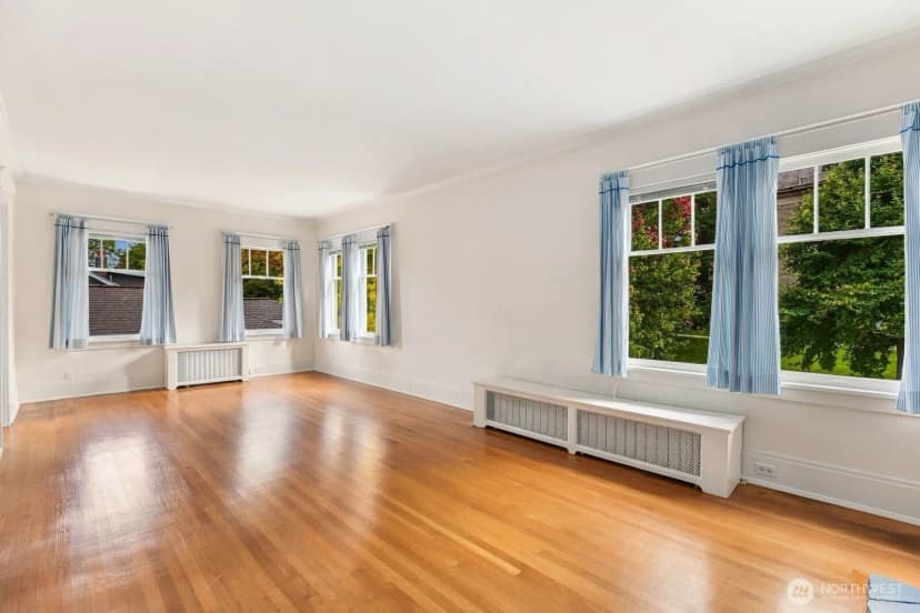 Property photo for 721 21st Avenue E, Seattle photo 15
