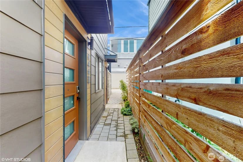 Property photo for 1300 E Remington Court #b, Seattle photo 28