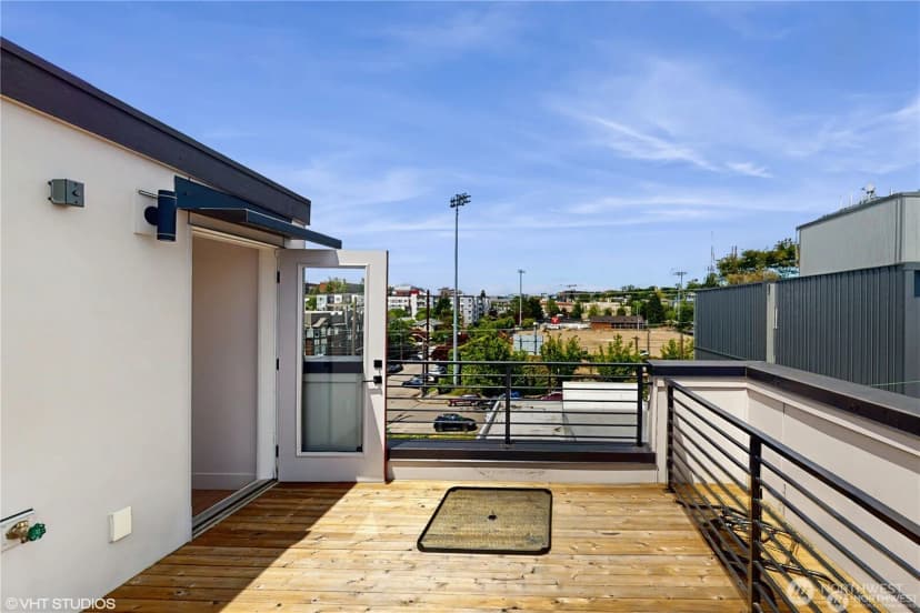 Property photo for 1300 E Remington Court #b, Seattle photo 19