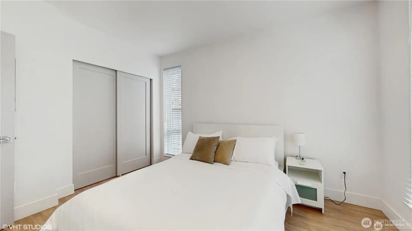 Property photo for 1300 E Remington Court #b, Seattle photo 13