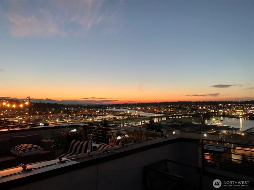 Property photo for 1208 W Emerson Street, Seattle photo 29
