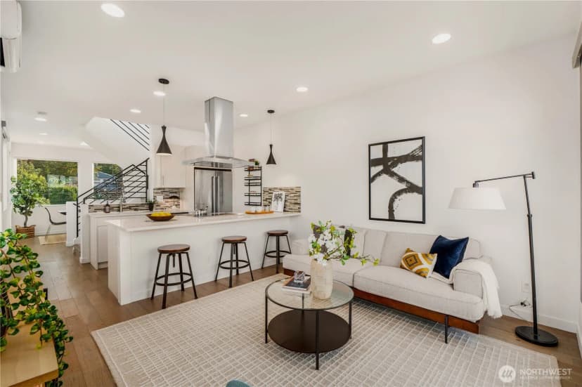 Property photo for 1208 W Emerson Street, Seattle photo 6