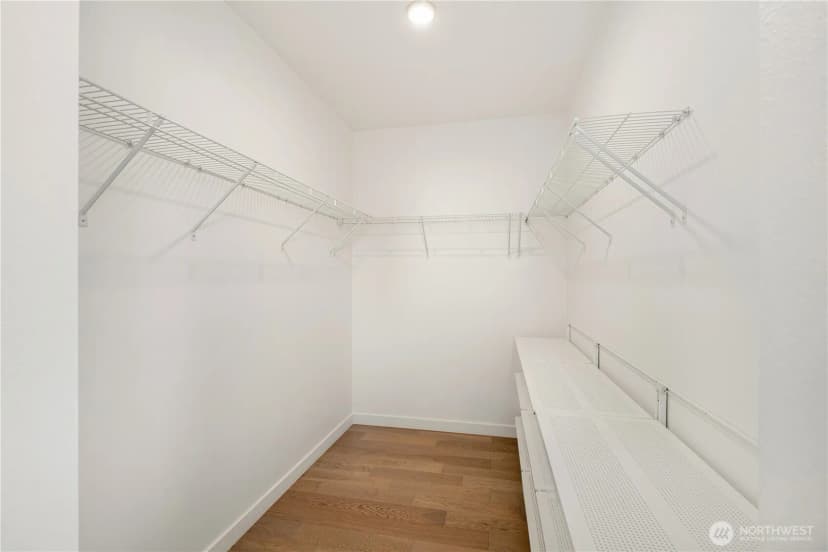 Property photo for 1208 W Emerson Street, Seattle photo 20