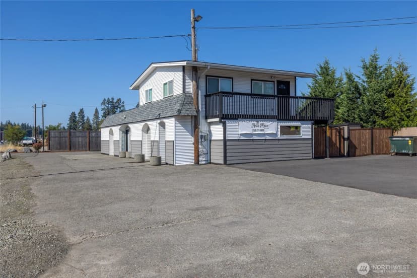Property photo for 19815 Mountain Highway E, Spanaway photo 3