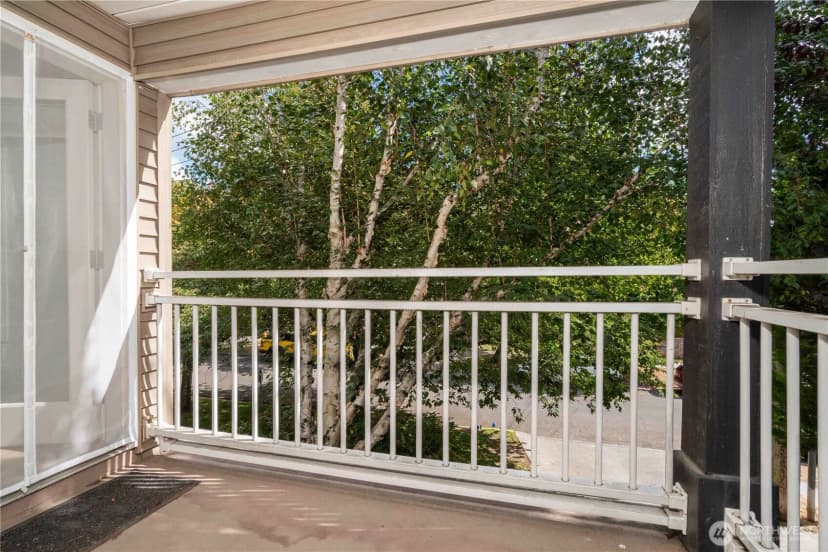 Property photo for 215 20th Avenue E #204, Seattle photo 24