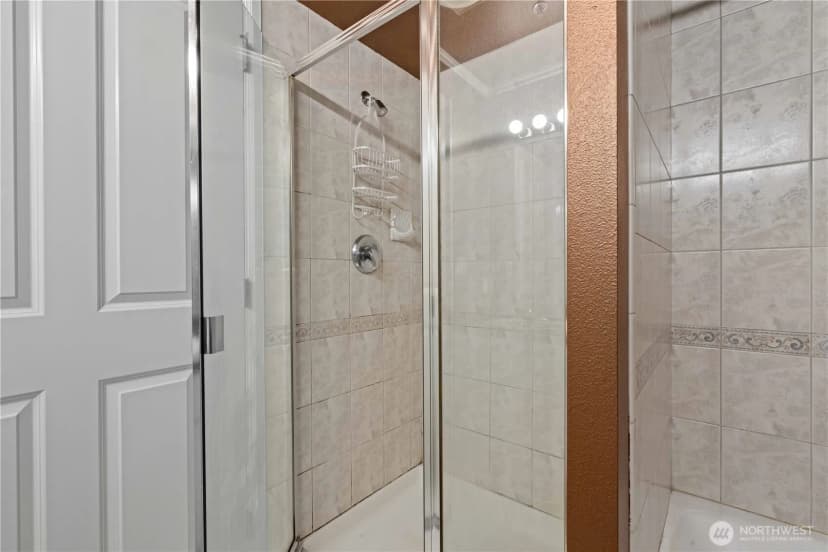 Property photo for 215 20th Avenue E #204, Seattle photo 15
