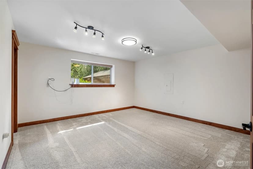 Property photo for 27422 Se 236th Street, Maple Valley photo 22