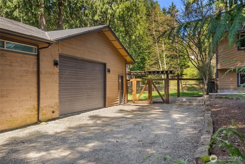 Property photo for 27422 Se 236th Street, Maple Valley photo 29