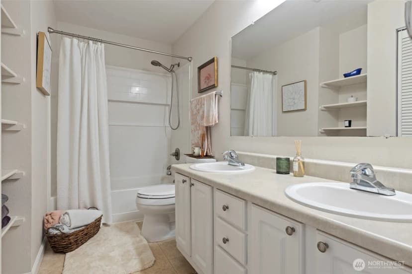Property photo for 31500 33rd Place Sw #q203, Federal Way photo 12