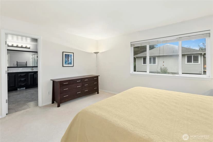 Property photo for 13276 124th Court Ne, Kirkland photo 19