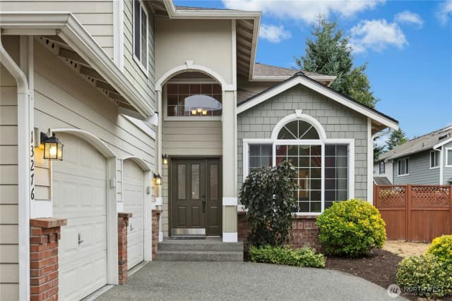 Property photo for 13276 124th Court Ne, Kirkland photo 2