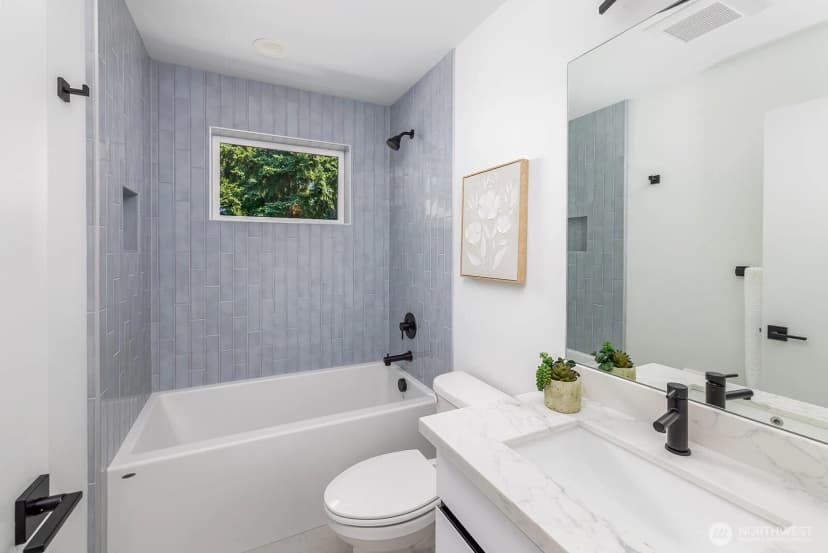 Property photo for 13732 Stone Avenue N, Seattle photo 16