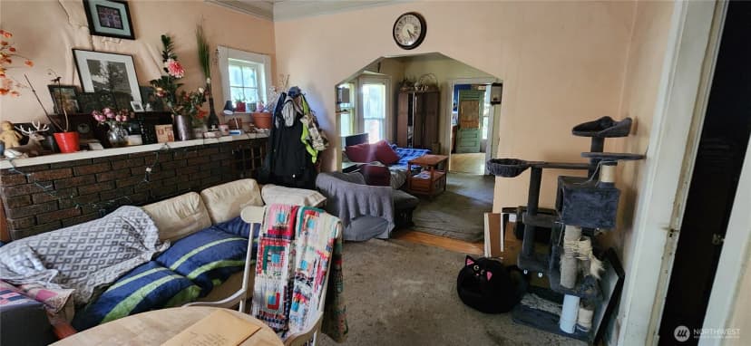 Property photo for 1016 Ne 69th Street, Seattle photo 4