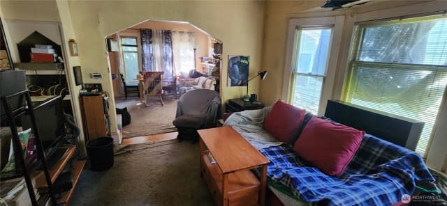 Property photo for 1016 Ne 69th Street, Seattle photo 5